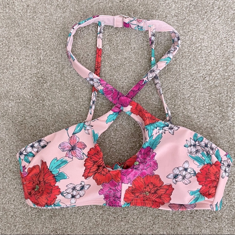 ✖️SOLD✖️ XHILARATION Pink Floral Swimsuit - Picture 3 of 9